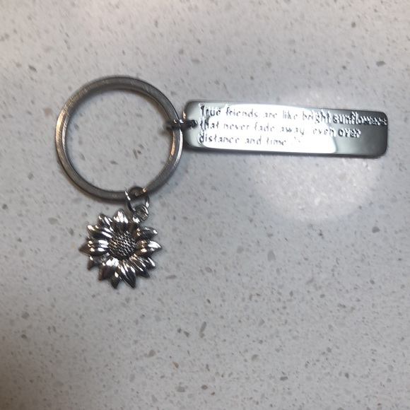 Key ring - Picture 2 of 2